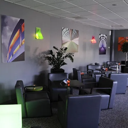 Porte Sud De Geneve 4* アルシャン