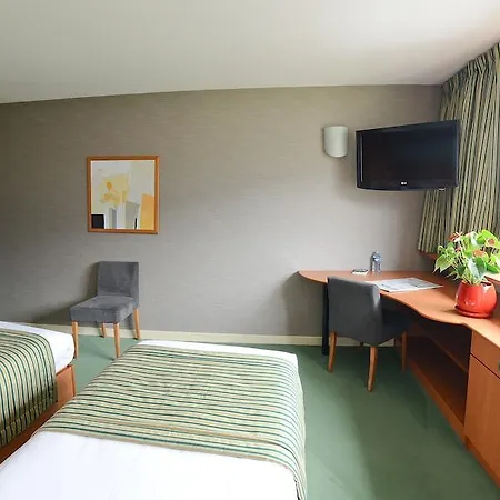 Hotel Porte Sud De Geneve Archamps